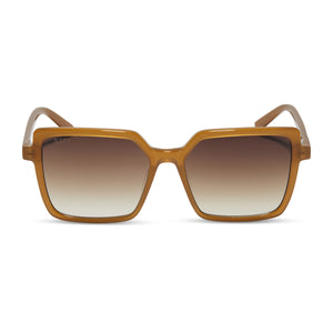 diff eyewear featuring the esme square sunglasses with a salted caramel frame and brown gradient lenses front view