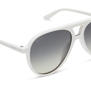 Tosca II Aviator Sunglasses | White Cloud & Grey & Silver Flash