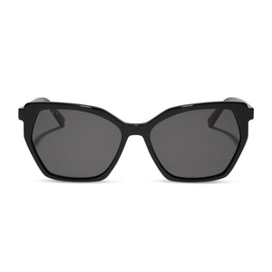 diff eyewear featuring the vera cateye sunglasses with a black frame and grey lenses front view