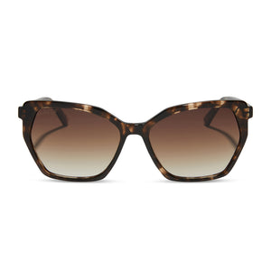 diff eyewear featuring the vera cateye sunglasses with a espresso tortoise frame and brown gradient polarized lenses front view