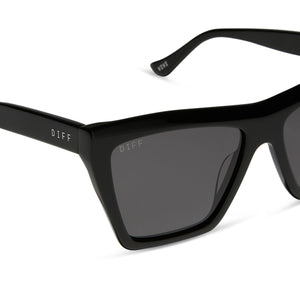 Jessie James Decker Sunglasses | Black & Grey | DIFF Eyewear