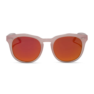 diff eyewear weston round sunglasses with a coquille frame and sunset mirror lenses front view