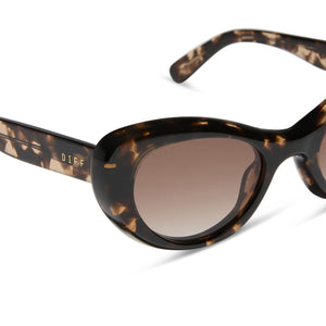 Diff Eyewear Women\'s Brown Gradient Cat-Eye Sunglasses Zaria Cateye Sunglasses | Espresso Tort & Brown Gradient  main image 2