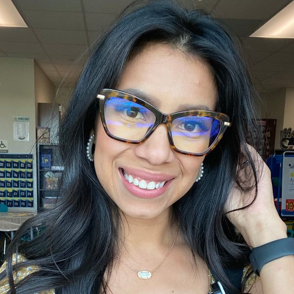 mila - amber tortoise + blue light technology glasses 7