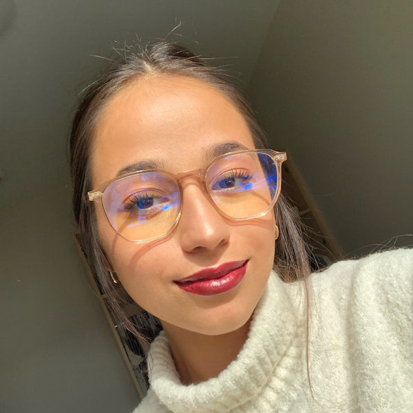 noel - rose crystal + prescription glasses 7