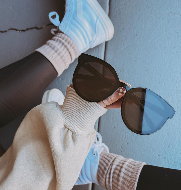 gemma - black + grey sunglasses 7