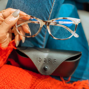 Jade Cat Eye Glasses | Cream Tortoise & Blue Light  display picture 3