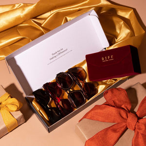 DIFF Eyewear New Arrival Must Have sunglasses and 4 pc velvet case bundle
