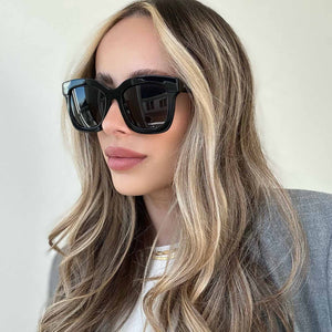 https://www.diffeyewear.com/cdn/shop/products/2023-DIFF-Web-PDP-Carson-Black-Dark-Smoke_300x.jpg?v=1694722888