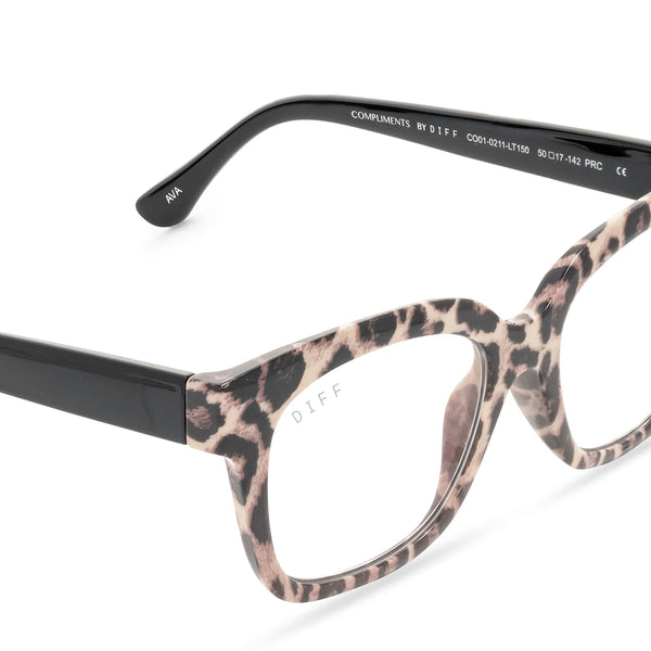 ava - leopard tortoise + blue light readers 4