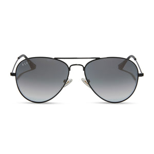 diff eyewear cruz aviator sunglasses with a black metal frame and grey gradient lenses front view