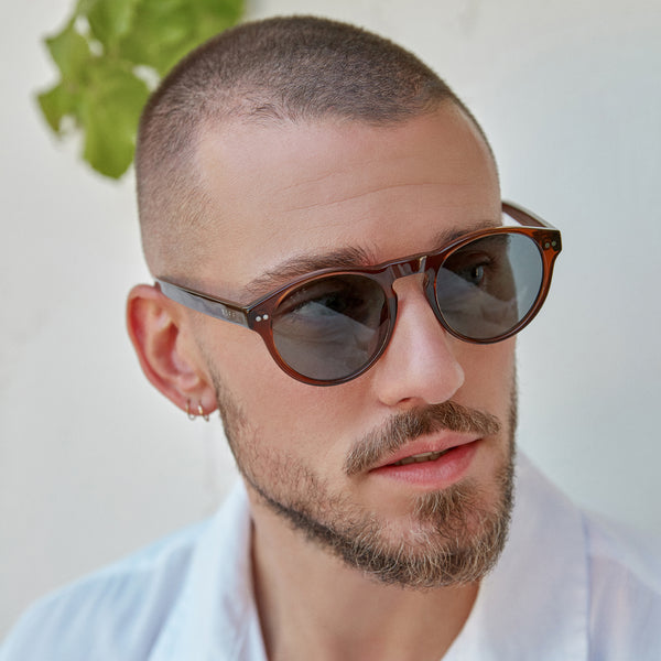 cody - whiskey + grey polarized sunglasses 1