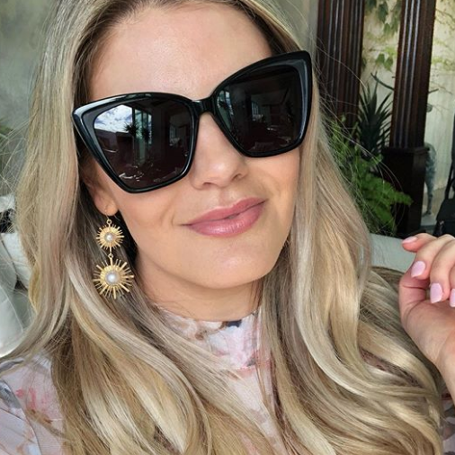 customer content - laurenerrob wearing becky ii black sunglasses