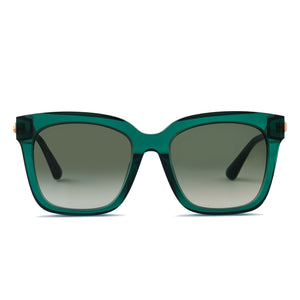 diff eyewear bella square sunglasses with a deep ivy green frame and g15 gradient lenses front view