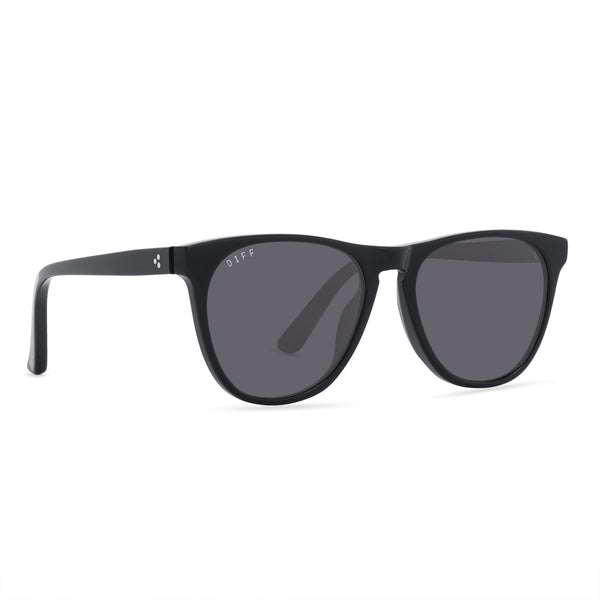 darren - black + grey polarized sunglasses 2
