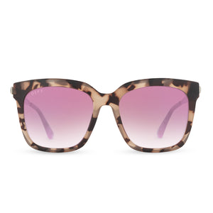 diff eyewear haily square sunglasses with a blush tortoise frame and rose gradient lenses front view