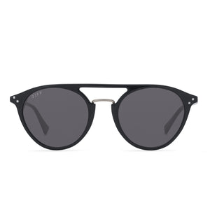 diff eyewear mason round sunglasses with a black frame and solid grey lens front view