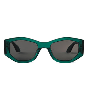 diff eyewear zoe oval sunglasses with a deep green ivy frame and g15 lenses front view